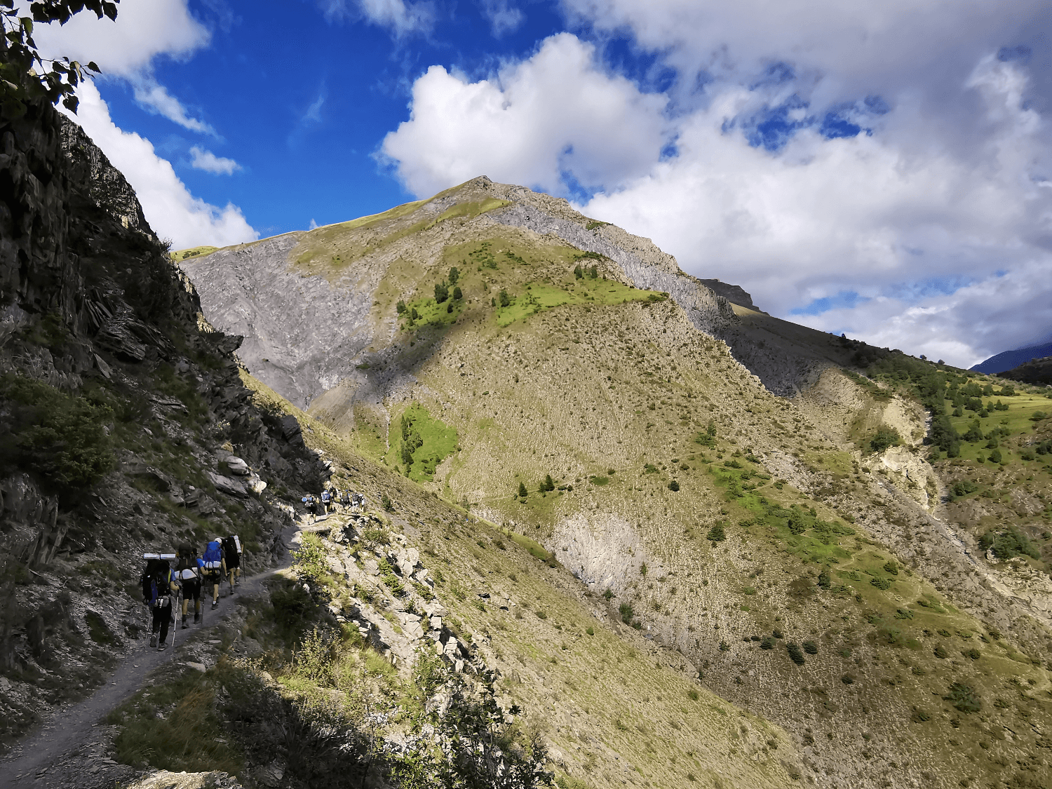 Departure to the Emparis Plateau